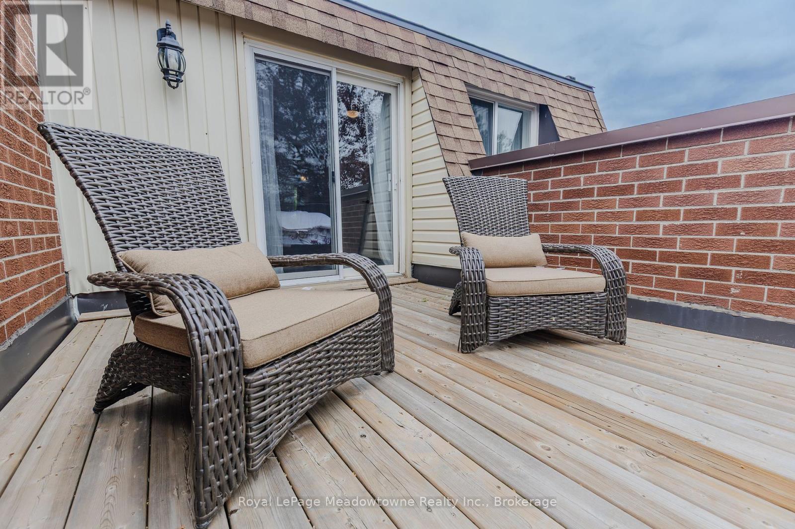












42 - 6240 MONTEVIDEO ROAD

,
Mississauga (Meadowvale),




Ontario
L5N2N7

