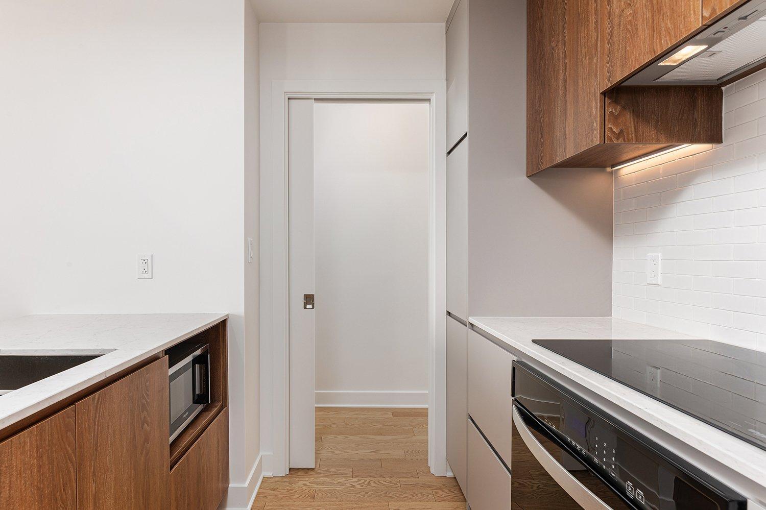 









200


Rue Marie-Charles-Le Moyne

, 2405,
Longueuil (Le Vieux-Longueuil),




QC
J4K8C2

