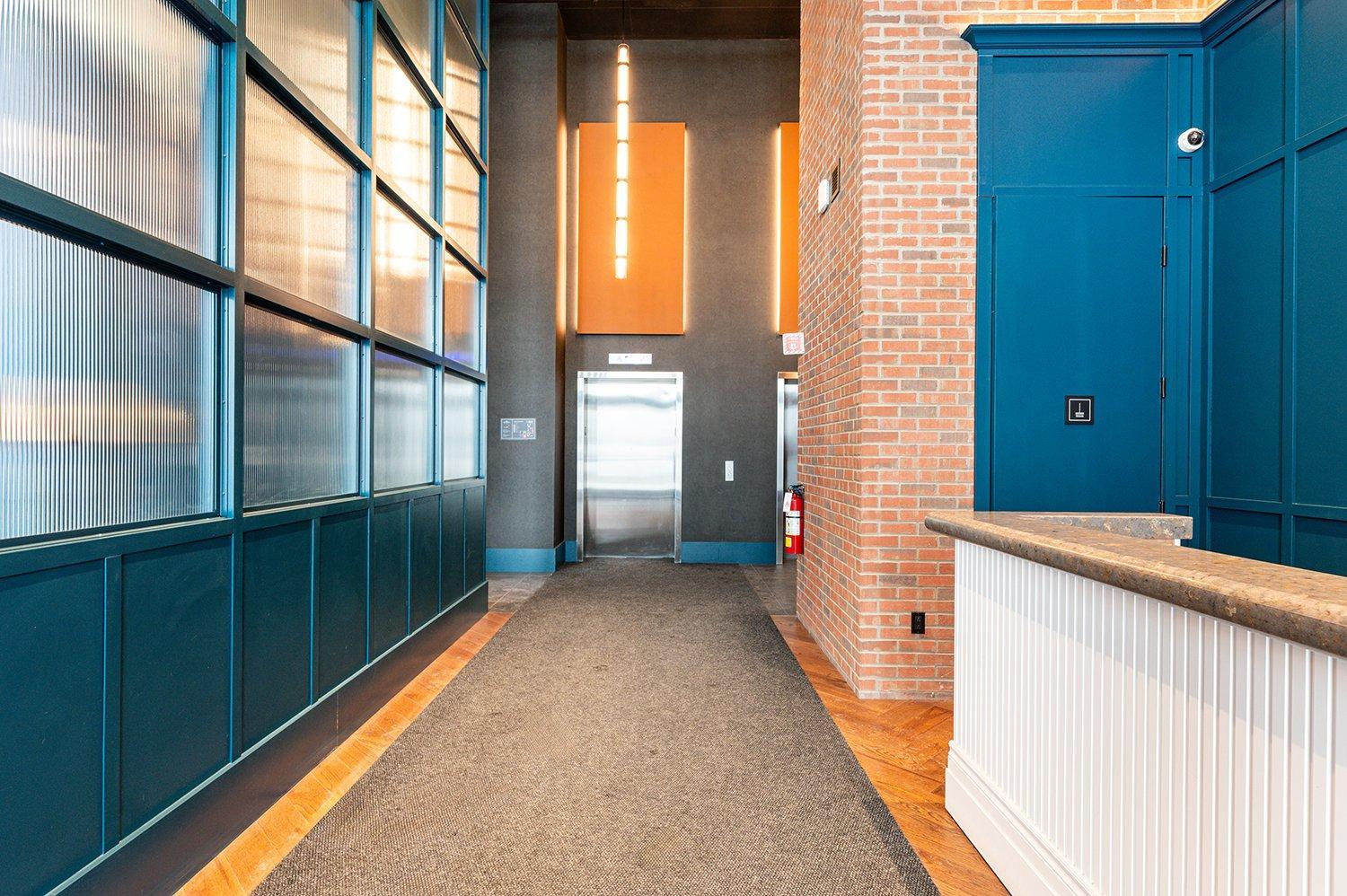 









200


Rue Marie-Charles-Le Moyne

, 2405,
Longueuil (Le Vieux-Longueuil),




QC
J4K8C2


