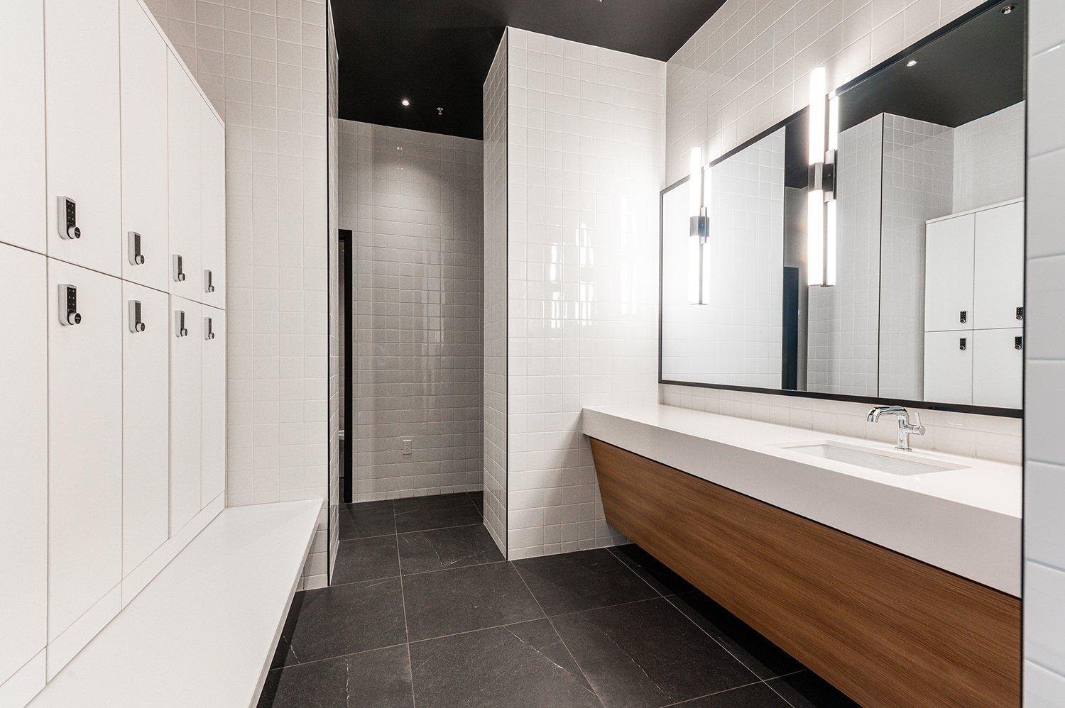 









200


Rue Marie-Charles-Le Moyne

, 2405,
Longueuil (Le Vieux-Longueuil),




QC
J4K8C2

