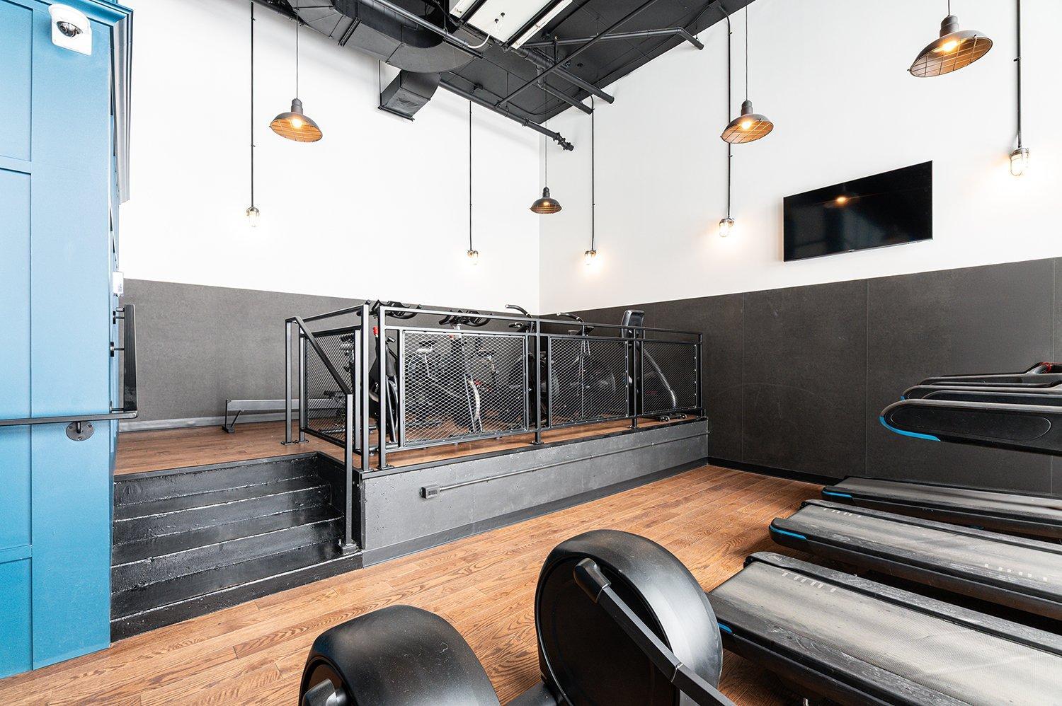









200


Rue Marie-Charles-Le Moyne

, 2405,
Longueuil (Le Vieux-Longueuil),




QC
J4K8C2

