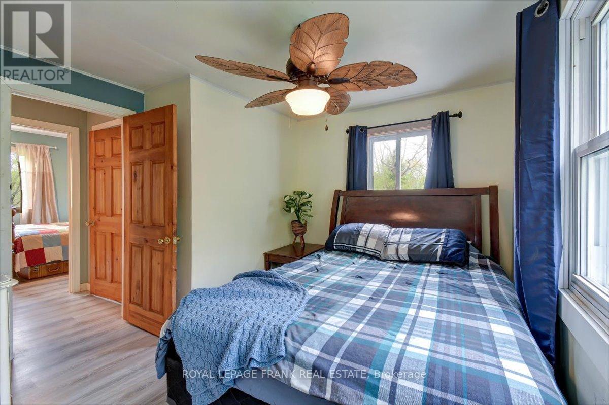 












1019 ANDERSON ROAD

,
Highlands East (Monmouth),




Ontario
K0L2Y0

