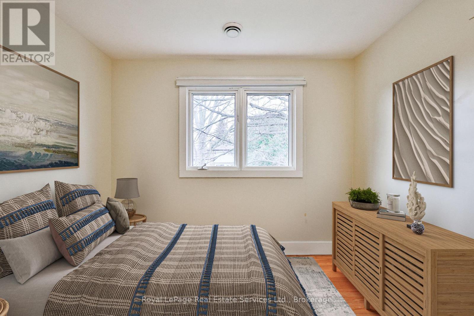 












196 SABEL STREET

,
Oakville (BR Bronte),




Ontario
L6L3V4


