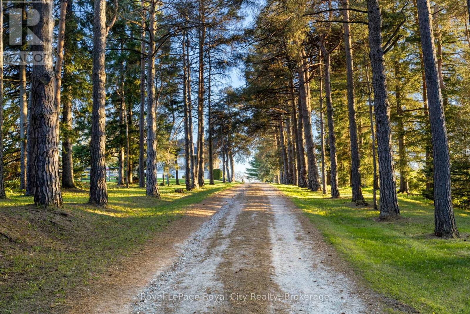 












5228 FIRST LINE

,
Erin,




Ontario
L7J2L9

