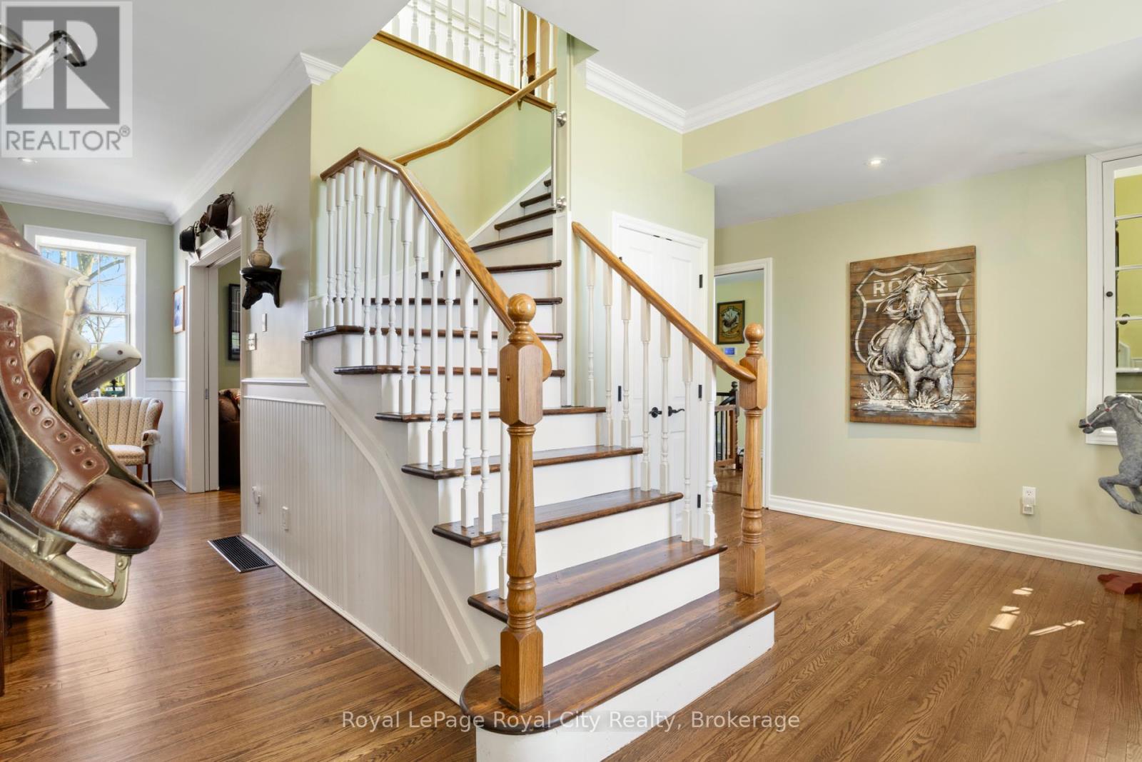 












5228 FIRST LINE

,
Erin,




Ontario
L7J2L9

