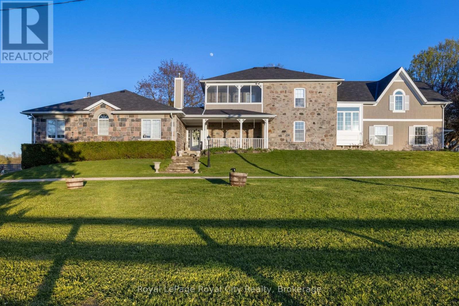 












5228 FIRST LINE

,
Erin,




Ontario
L7J2L9


