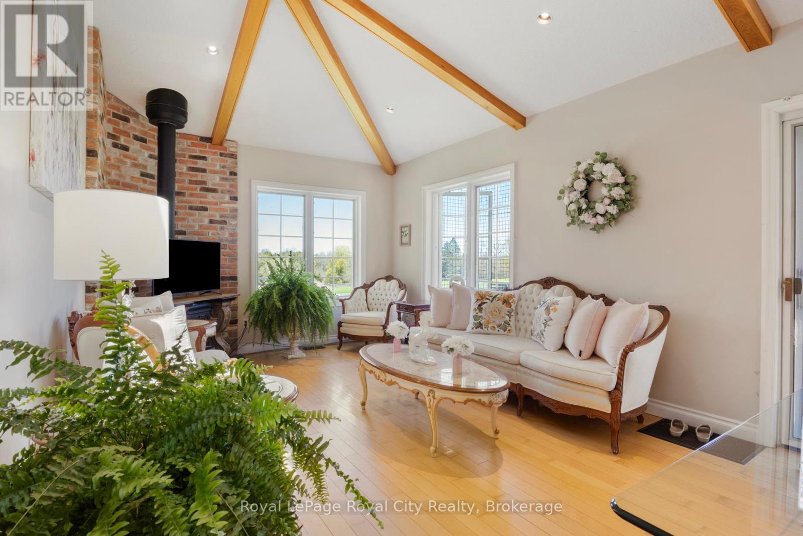 












5228 FIRST LINE

,
Erin,




Ontario
L7J2L9

