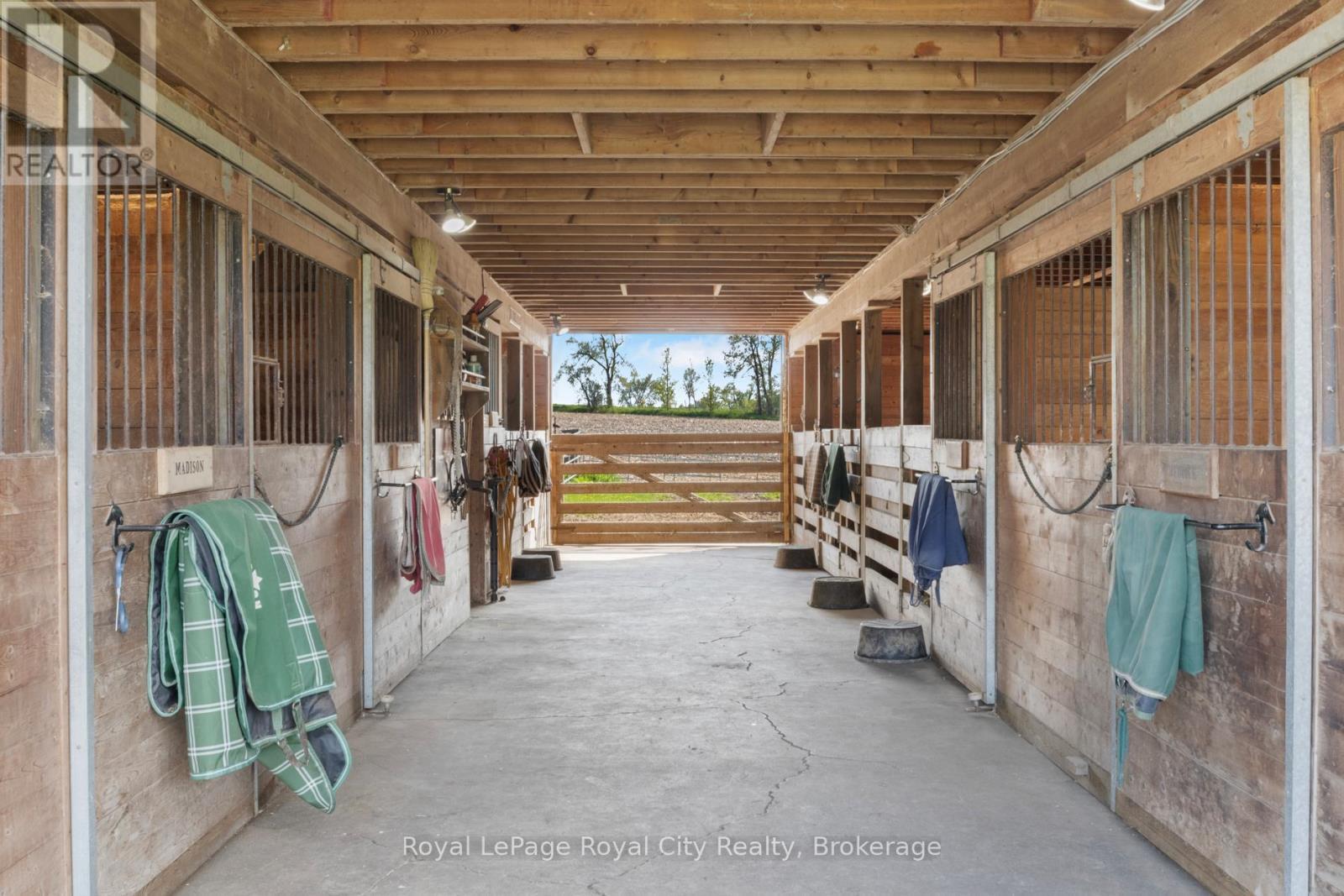 












5228 FIRST LINE

,
Erin,




Ontario
L7J2L9

