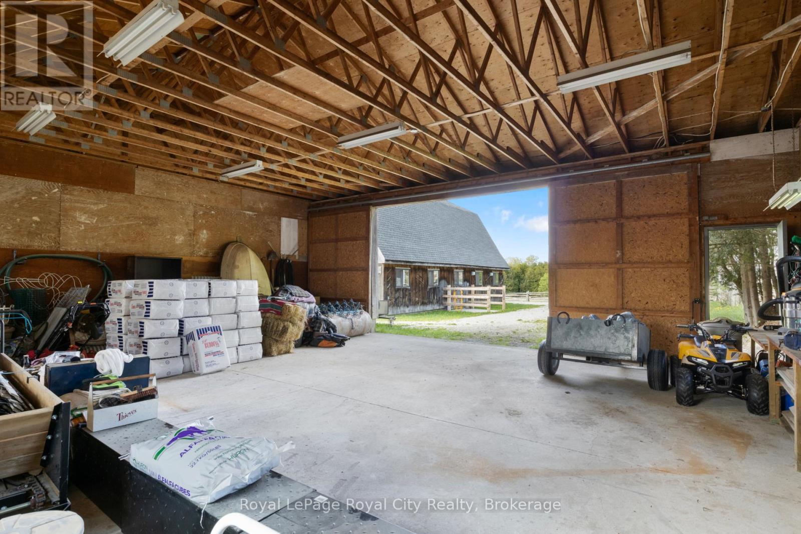 












5228 FIRST LINE

,
Erin,




Ontario
L7J2L9

