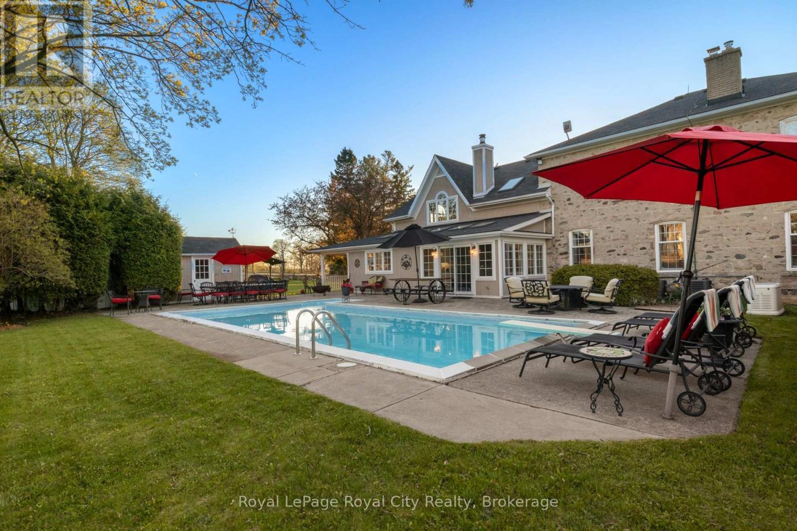 












5228 FIRST LINE

,
Erin,




Ontario
L7J2L9


