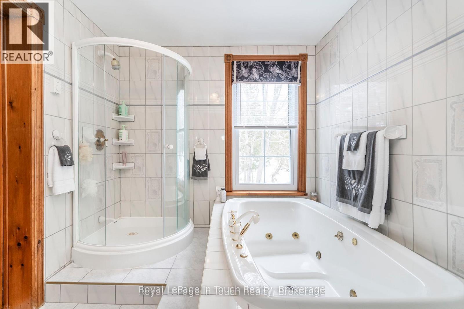 












306 CHURCH STREET

,
Penetanguishene,




Ontario
L9M1G5

