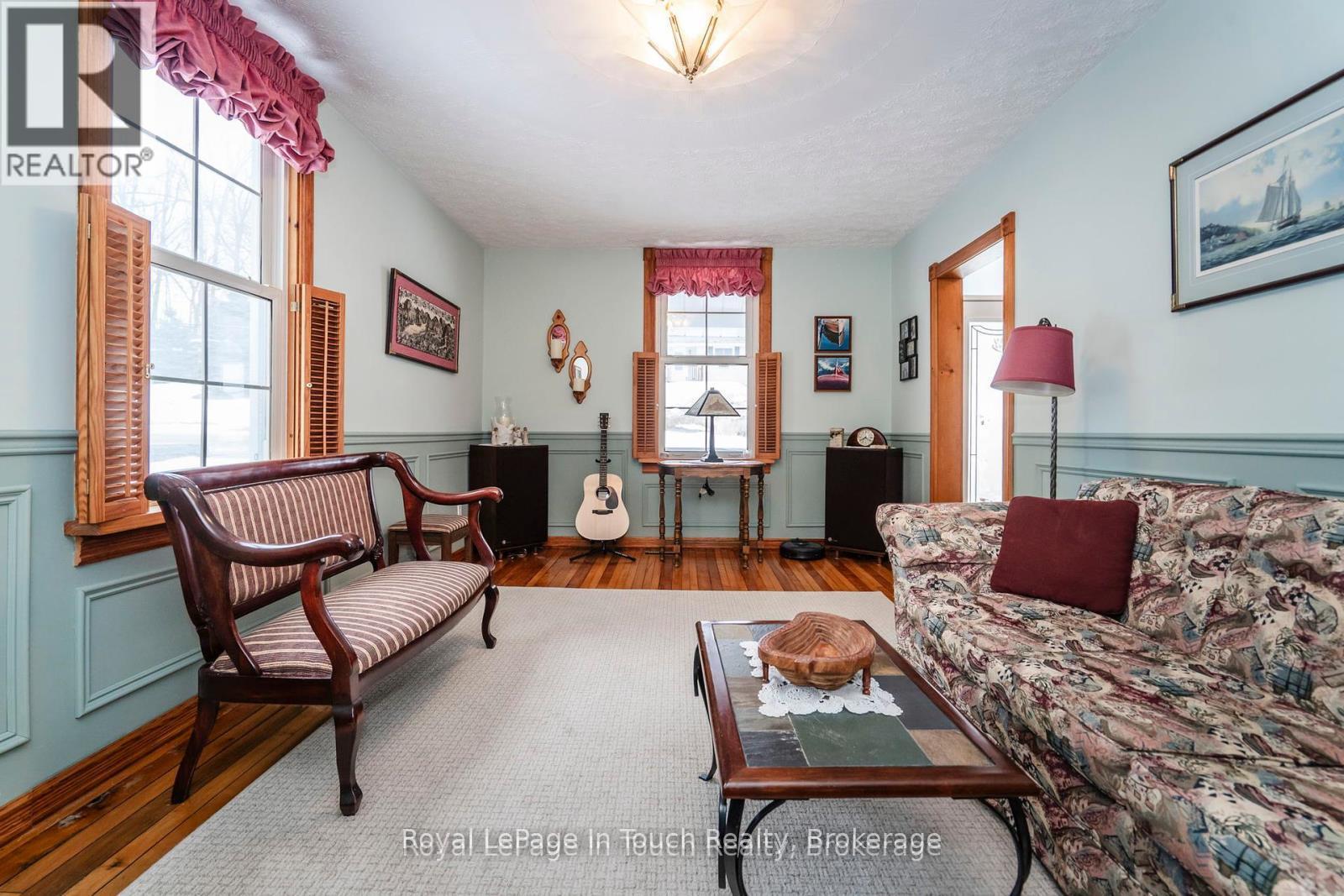












306 CHURCH STREET

,
Penetanguishene,




Ontario
L9M1G5


