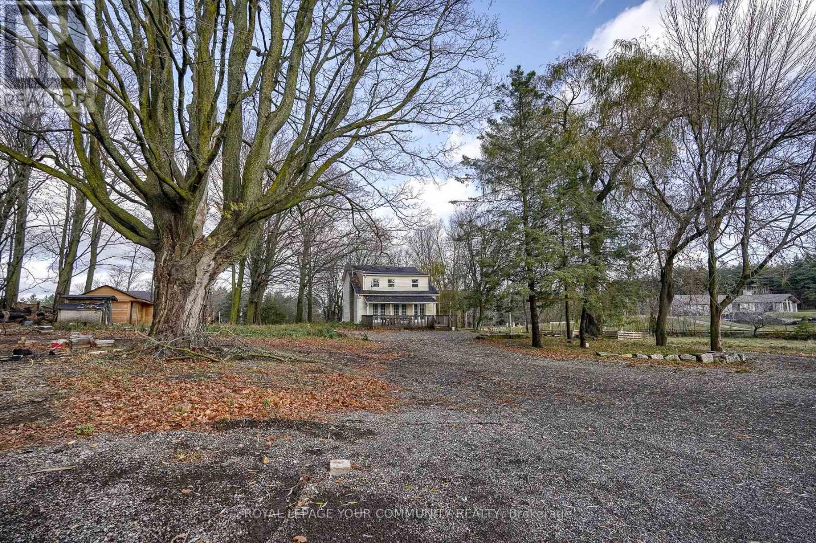 












20364 ST. ANDREWS ROAD

,
Caledon,




Ontario
L7K2C9

