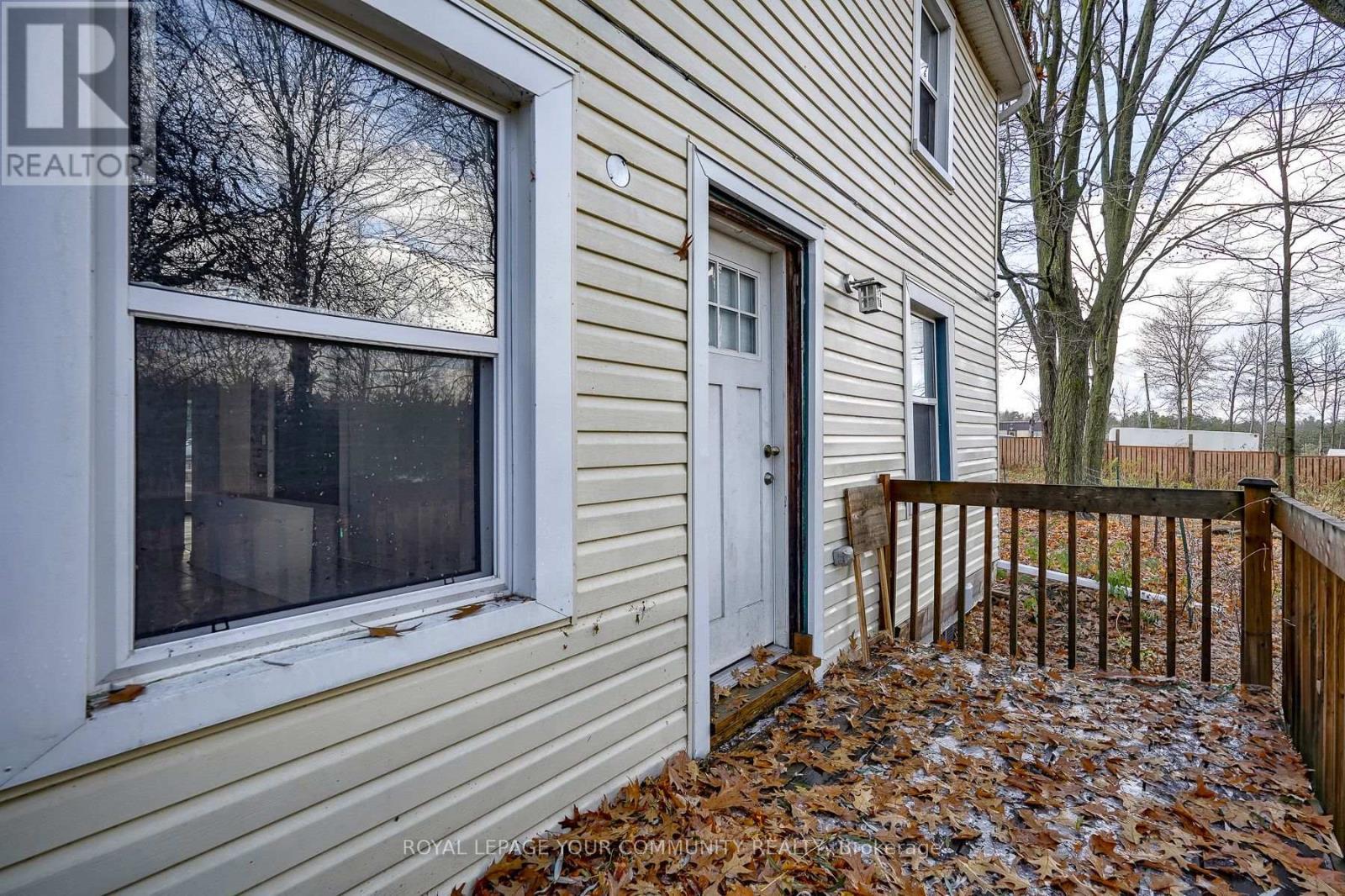 












20364 ST. ANDREWS ROAD

,
Caledon,




Ontario
L7K2C9

