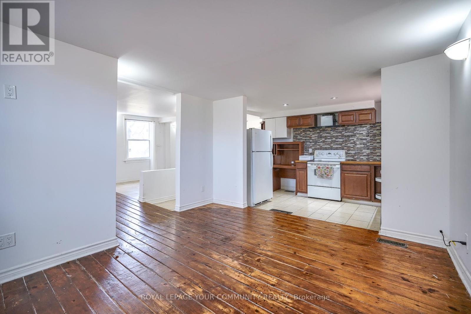 












20364 ST. ANDREWS ROAD

,
Caledon,




Ontario
L7K2C9

