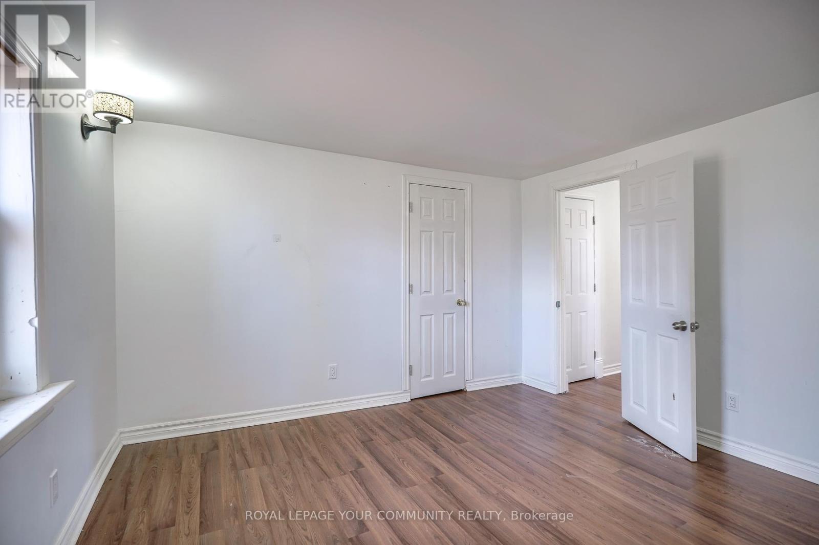 












20364 ST. ANDREWS ROAD

,
Caledon,




Ontario
L7K2C9

