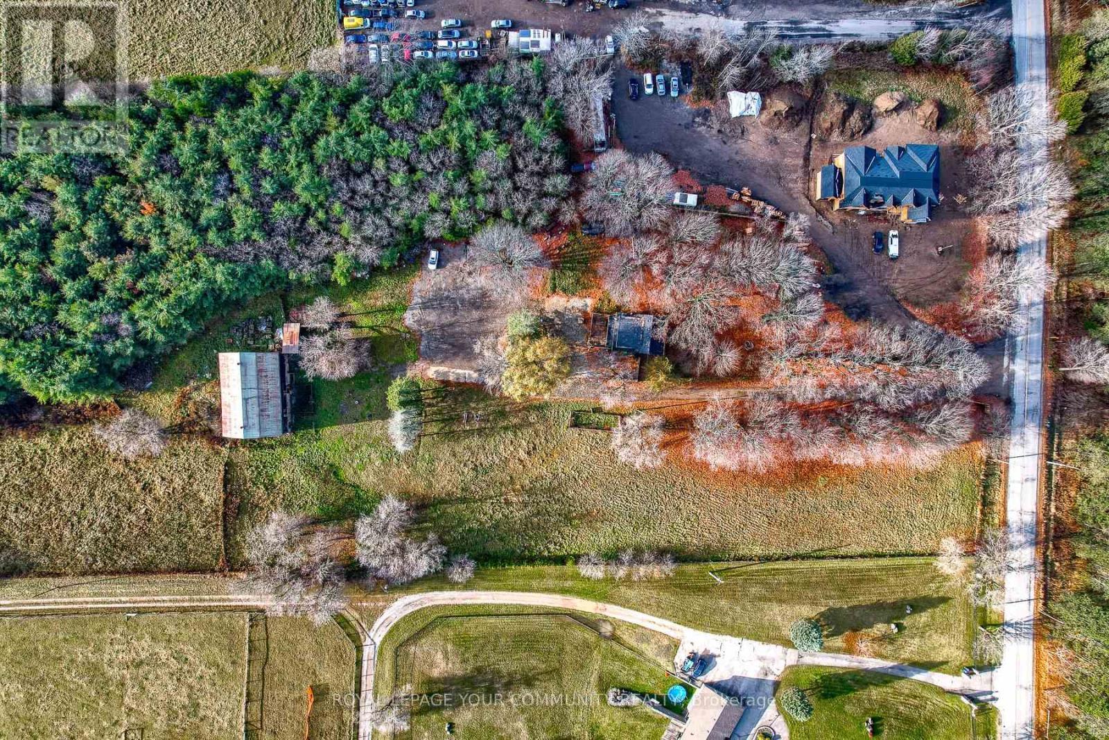 












20364 ST. ANDREWS ROAD

,
Caledon,




Ontario
L7K2C9

