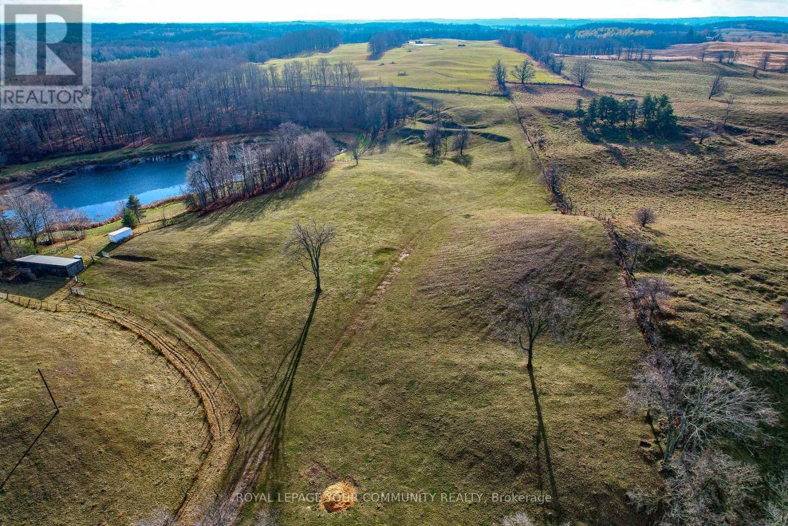 












20364 ST. ANDREWS ROAD

,
Caledon,




Ontario
L7K2C9

