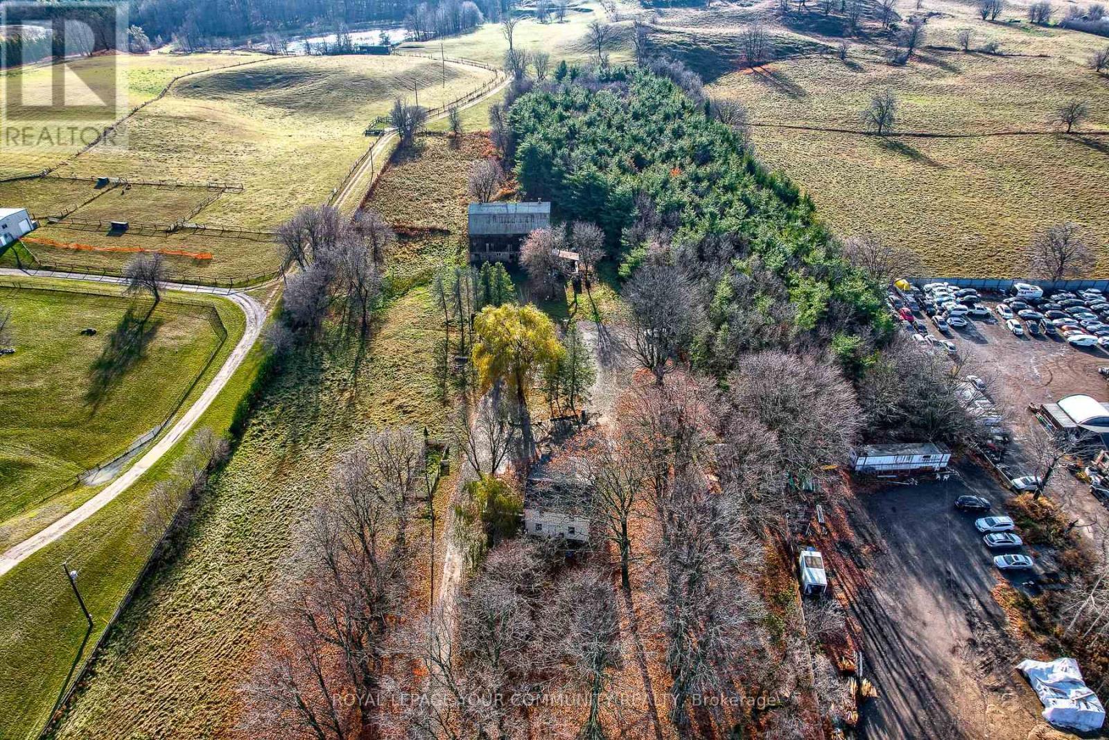 












20364 ST. ANDREWS ROAD

,
Caledon,




Ontario
L7K2C9

