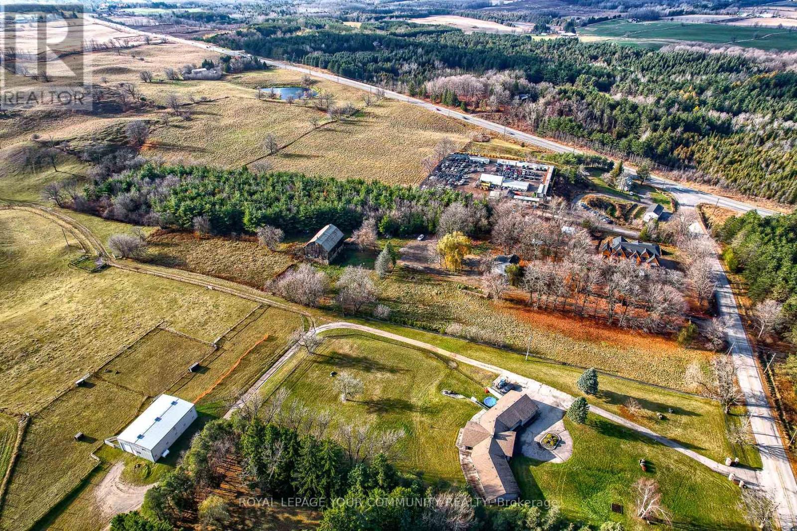 












20364 ST. ANDREWS ROAD

,
Caledon,




Ontario
L7K2C9

