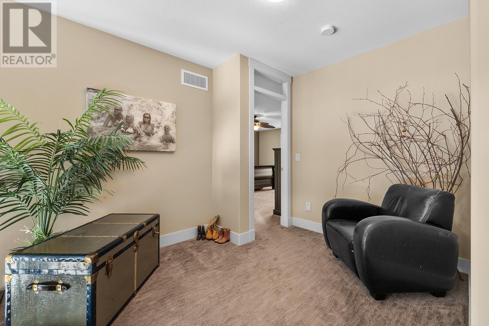












3359 Cougar Road Unit# 19

,
West Kelowna,




British Columbia
V4T3G1

