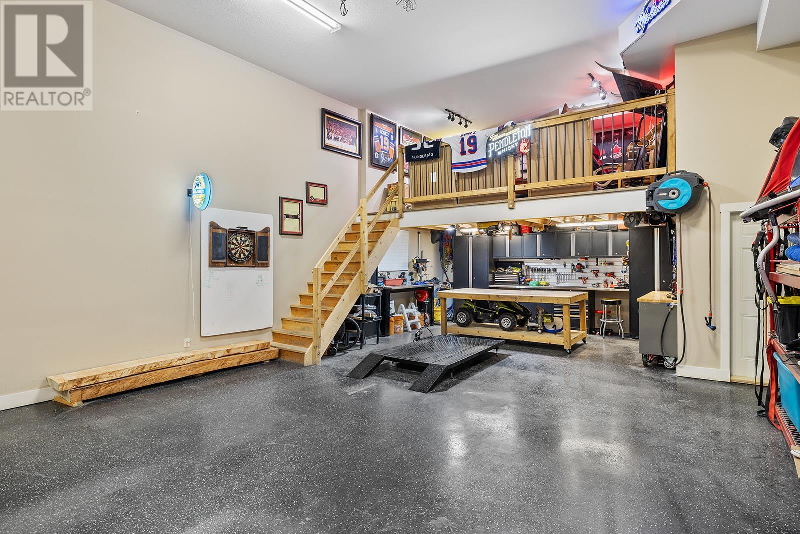 












3359 Cougar Road Unit# 19

,
West Kelowna,




British Columbia
V4T3G1


