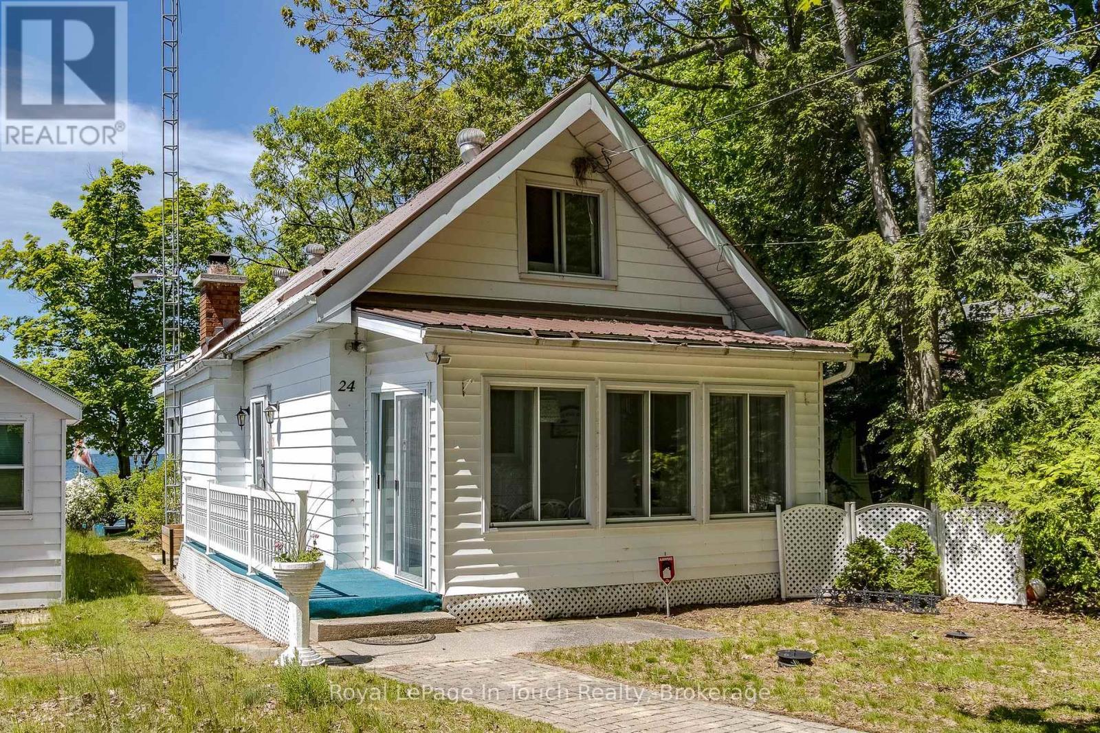 












24 BELGROVE

,
Tiny,




Ontario
L0L2J0

