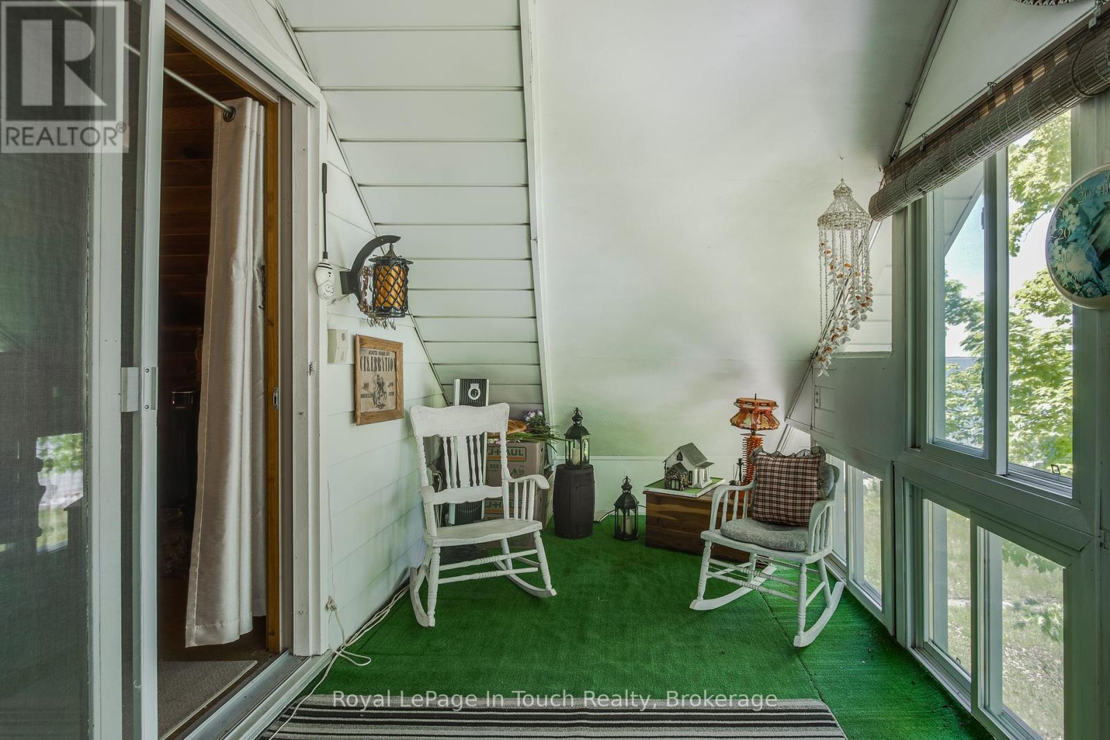 












24 BELGROVE

,
Tiny,




Ontario
L0L2J0

