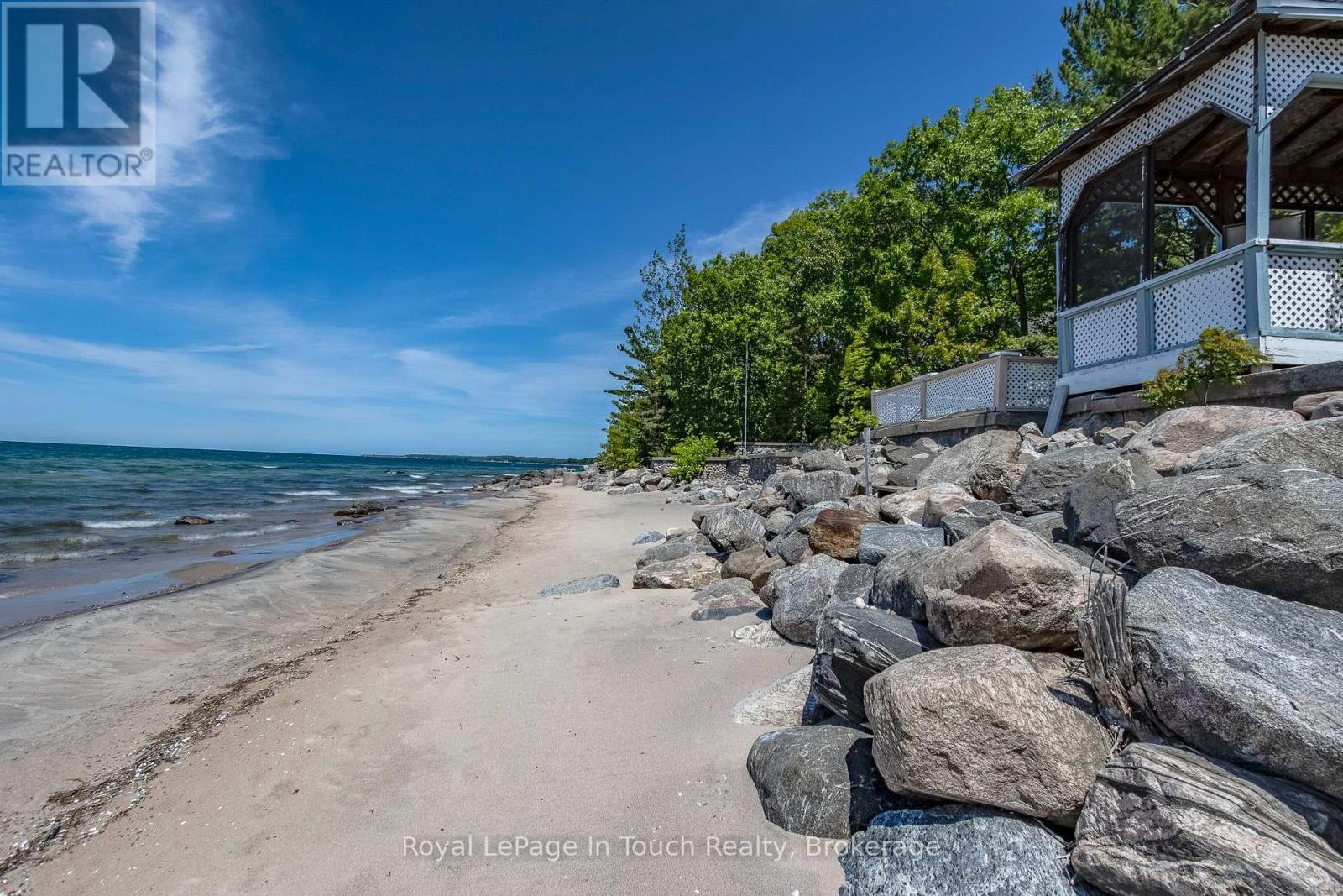 












24 BELGROVE

,
Tiny,




Ontario
L0L2J0

