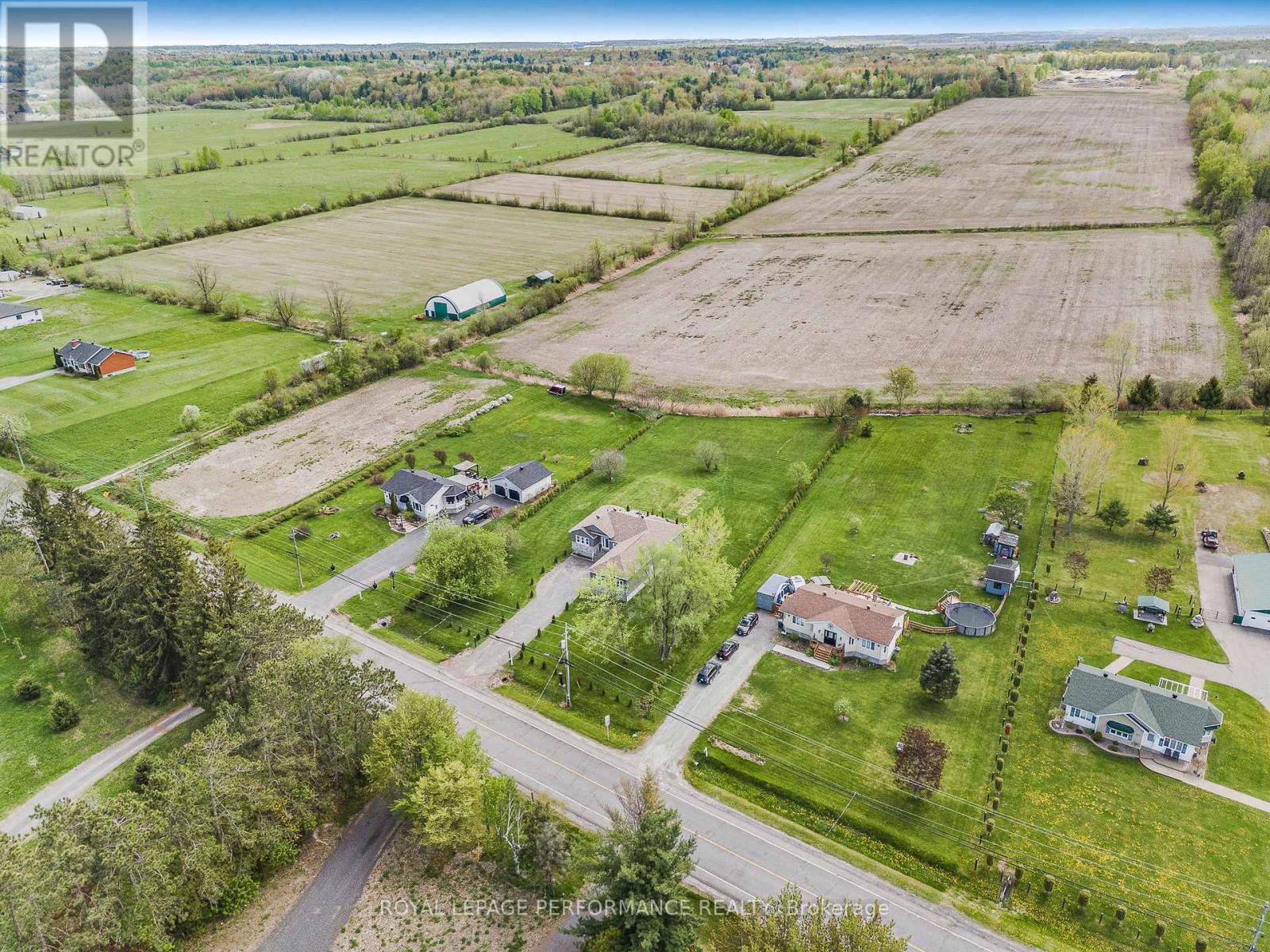 












3726 FRONT ROAD

,
Champlain,




Ontario
K6A2T4

