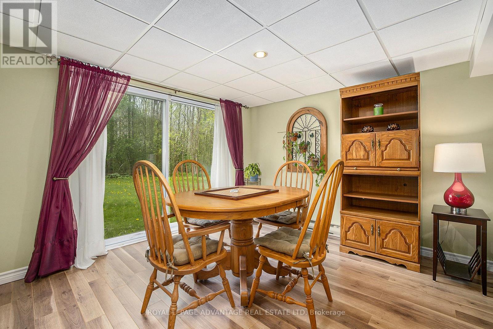 












198 SOMERVILLE DRIVE

,
Tay Valley,




Ontario
K7H3C6

