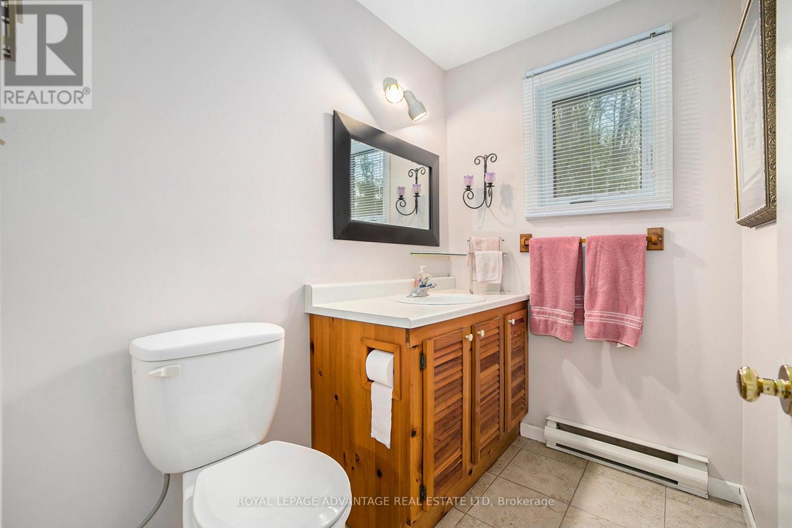 












198 SOMERVILLE DRIVE

,
Tay Valley,




Ontario
K7H3C6

