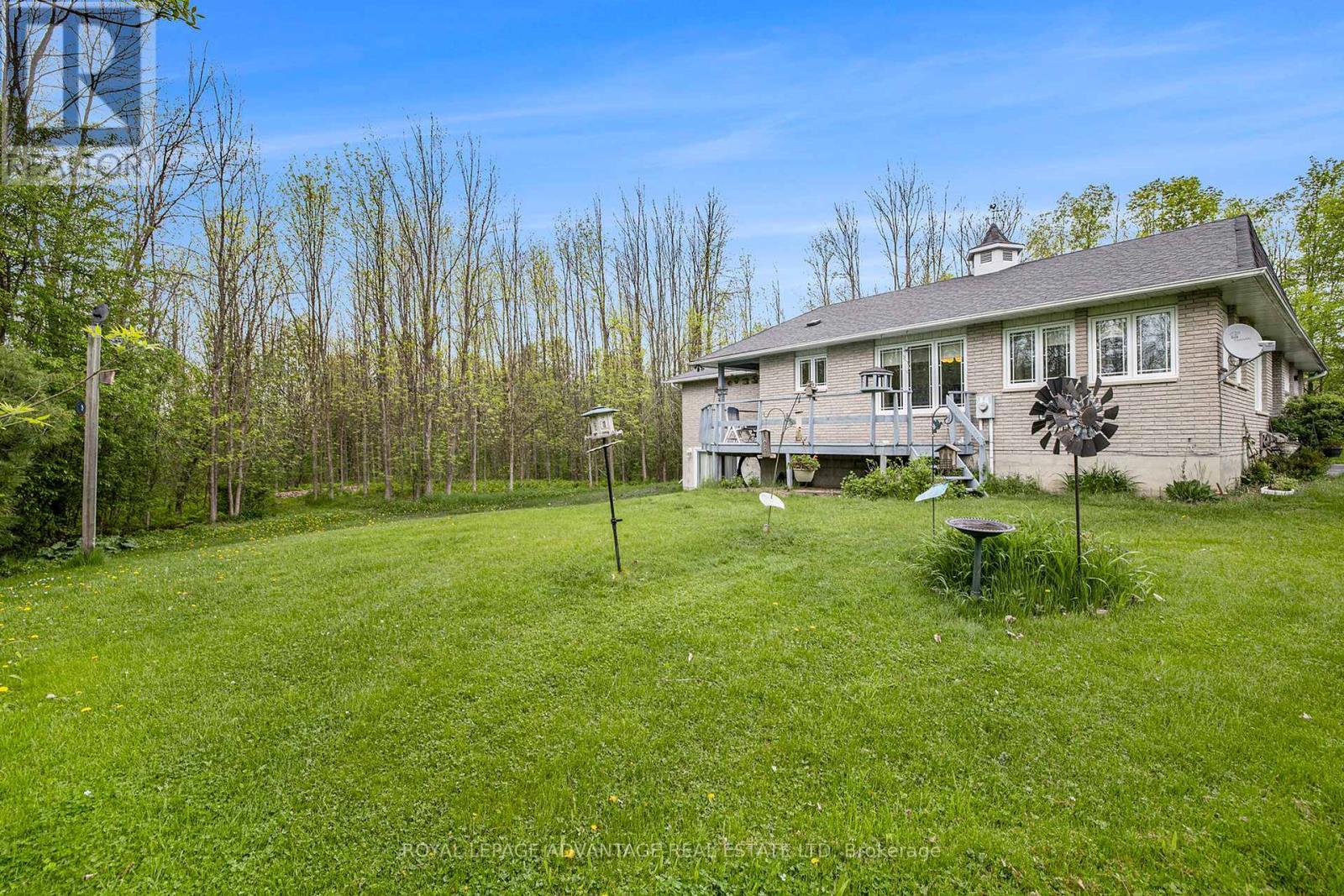 












198 SOMERVILLE DRIVE

,
Tay Valley,




Ontario
K7H3C6

