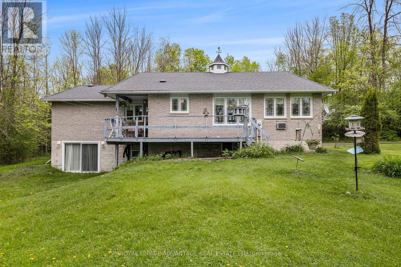 












198 SOMERVILLE DRIVE

,
Tay Valley,




Ontario
K7H3C6

