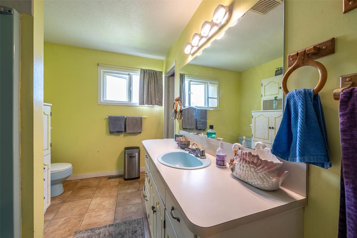 









1956


Rosedale E

Avenue,
Armstrong,




BC
V4Y 0P1

