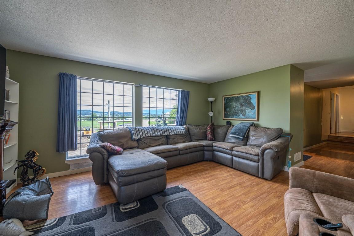 









1956


Rosedale E

Avenue,
Armstrong,




BC
V4Y 0P1

