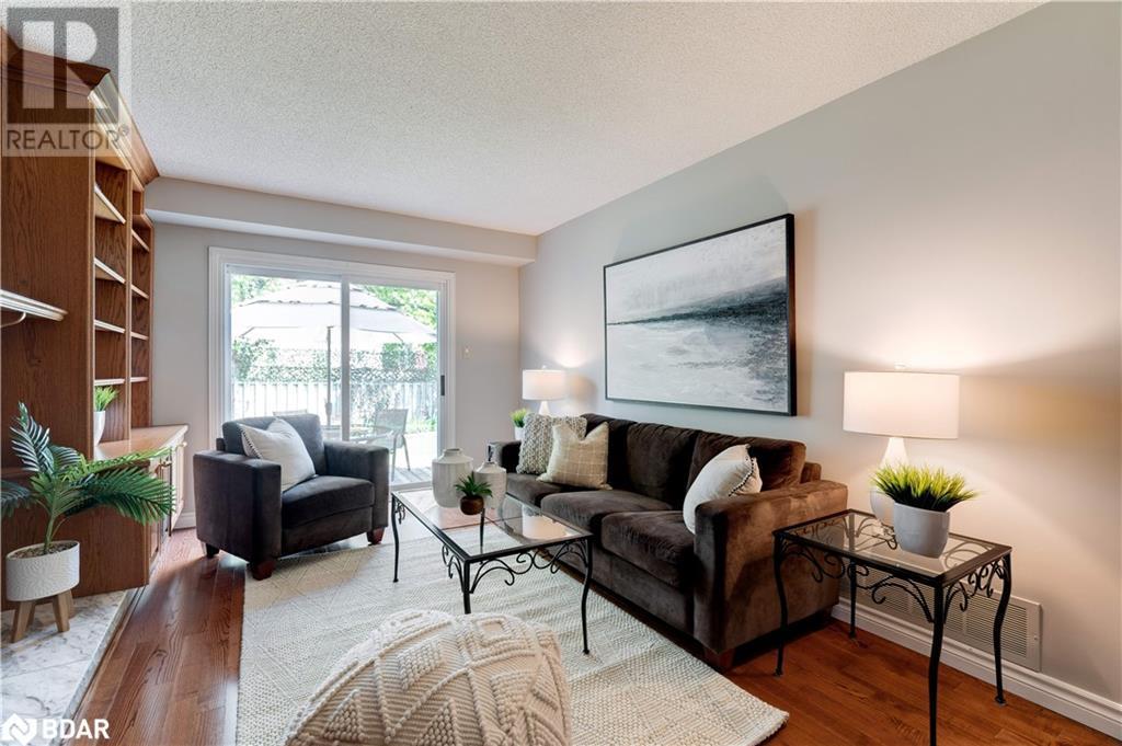 












2053 DEER RUN Avenue

,
Burlington,




Ontario
L7M2S1


