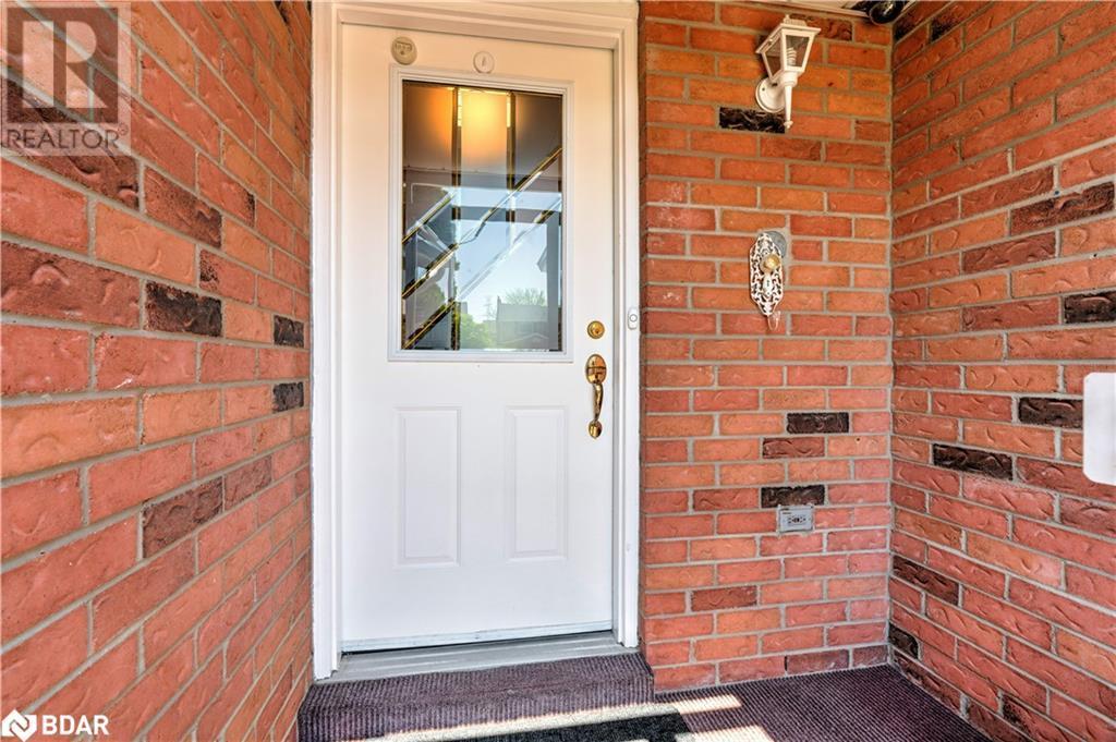 












2053 DEER RUN Avenue

,
Burlington,




Ontario
L7M2S1

