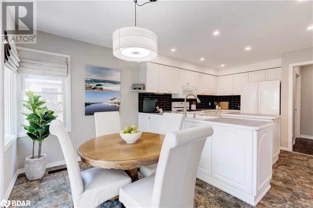 












2053 DEER RUN Avenue

,
Burlington,




Ontario
L7M2S1

