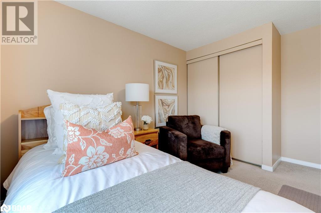 












2053 DEER RUN Avenue

,
Burlington,




Ontario
L7M2S1

