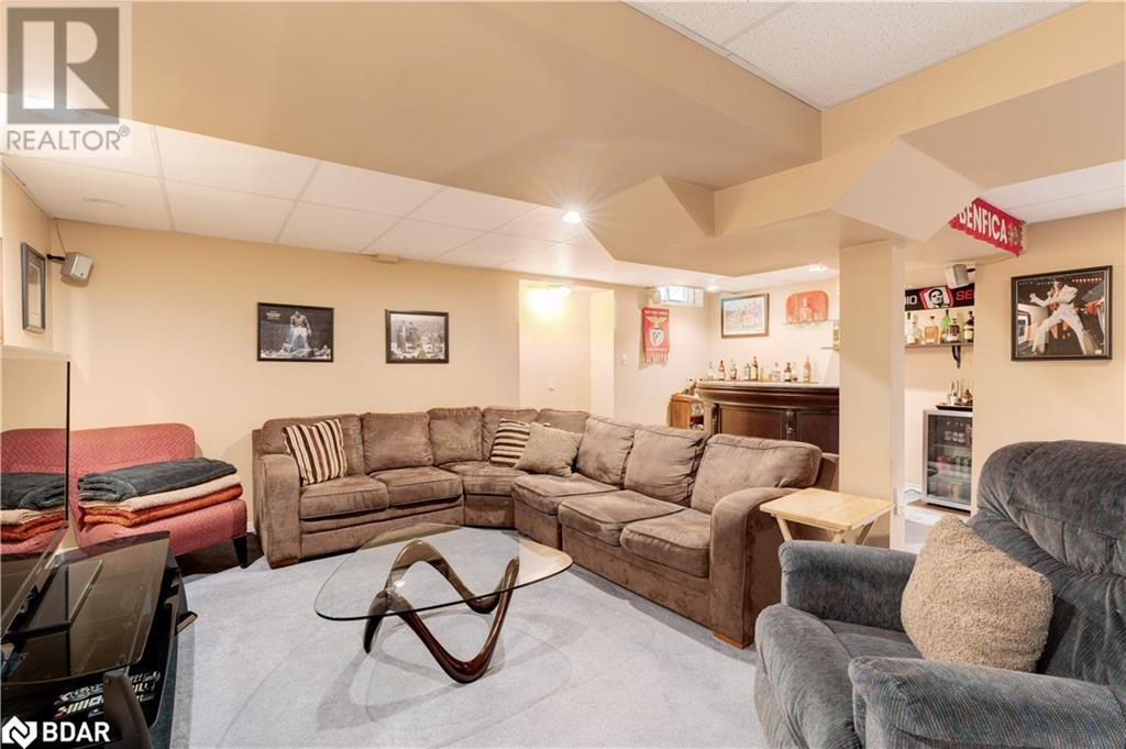












2053 DEER RUN Avenue

,
Burlington,




Ontario
L7M2S1

