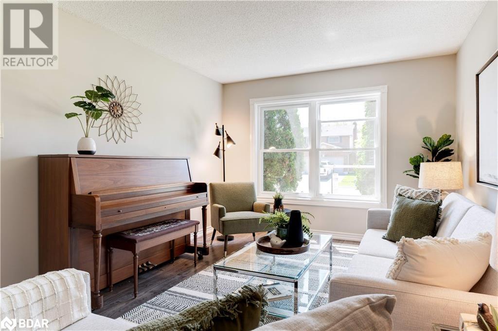 












2053 DEER RUN Avenue

,
Burlington,




Ontario
L7M2S1

