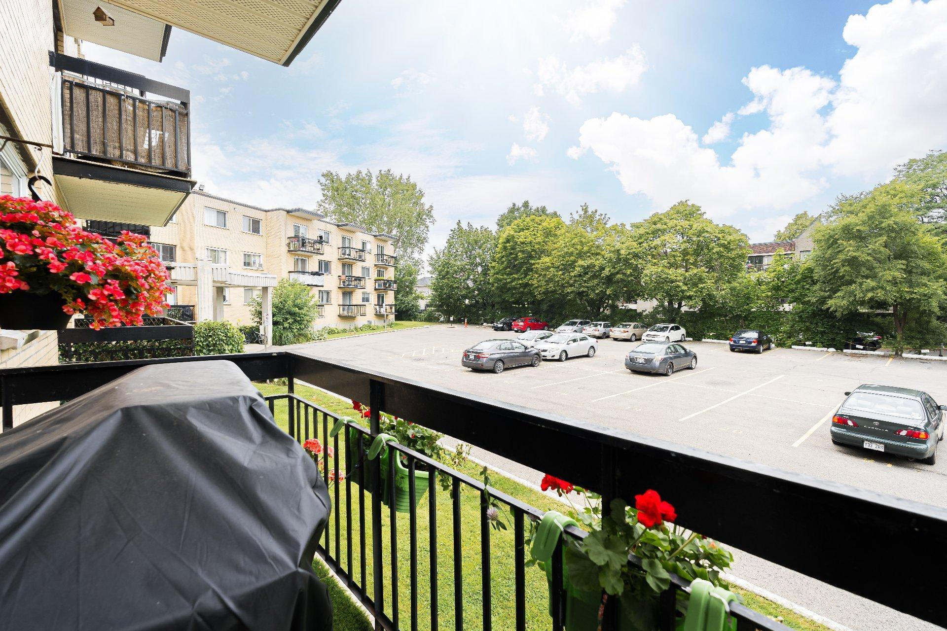 









5210


Rue Riviera

, 121,
Montréal (Pierrefonds-Roxboro),




QC
H8Z2Z6

