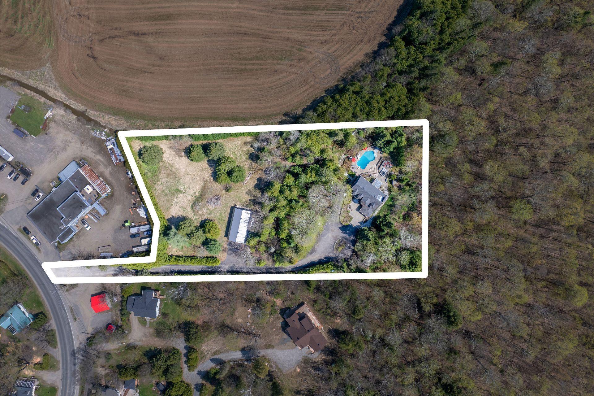 









153


Route 323

,
Brébeuf,




QC
J0T1B0

