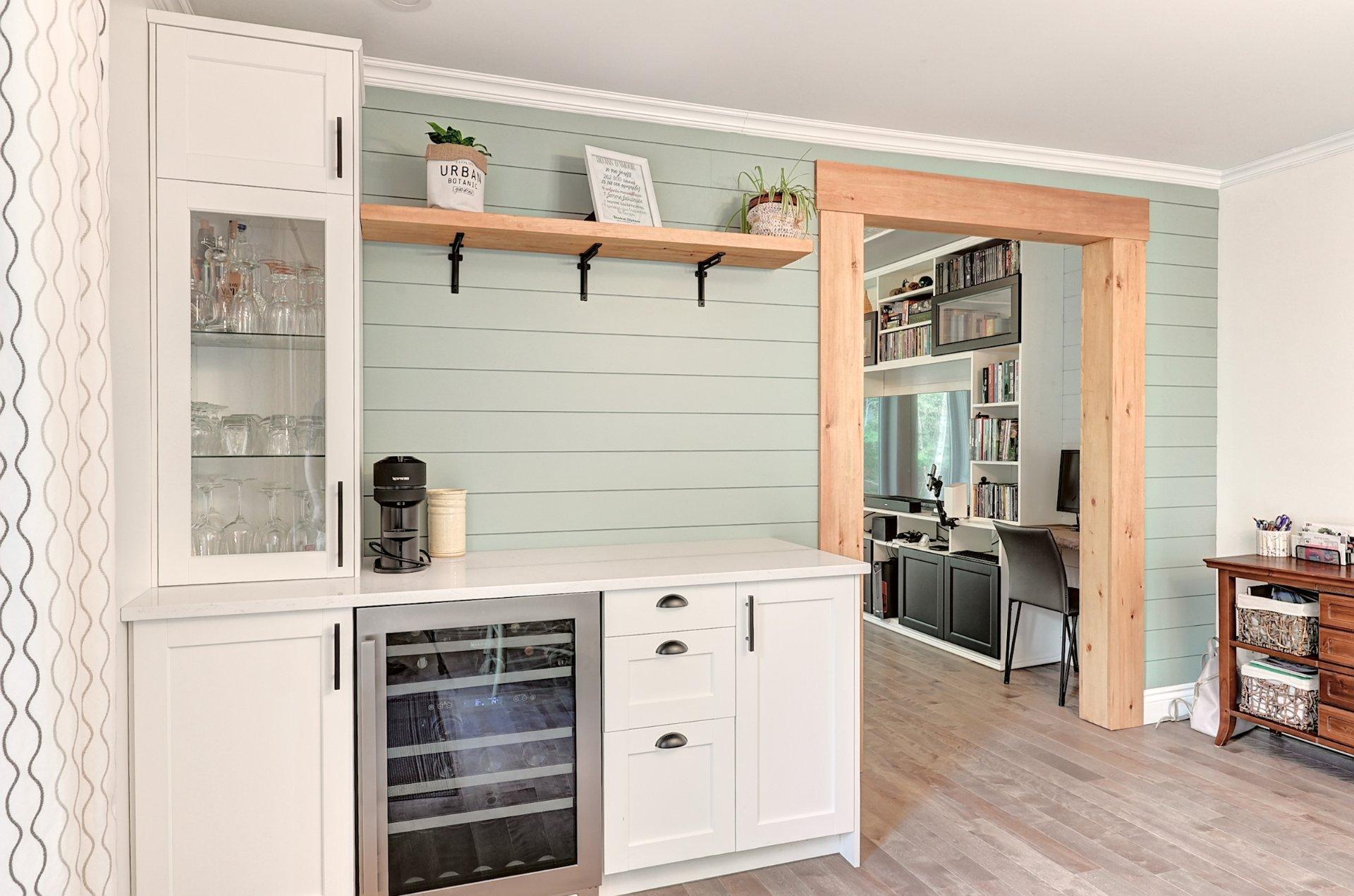









235


Rue Jacques

,
Sherbrooke (Fleurimont),




QC
J1G5E2

