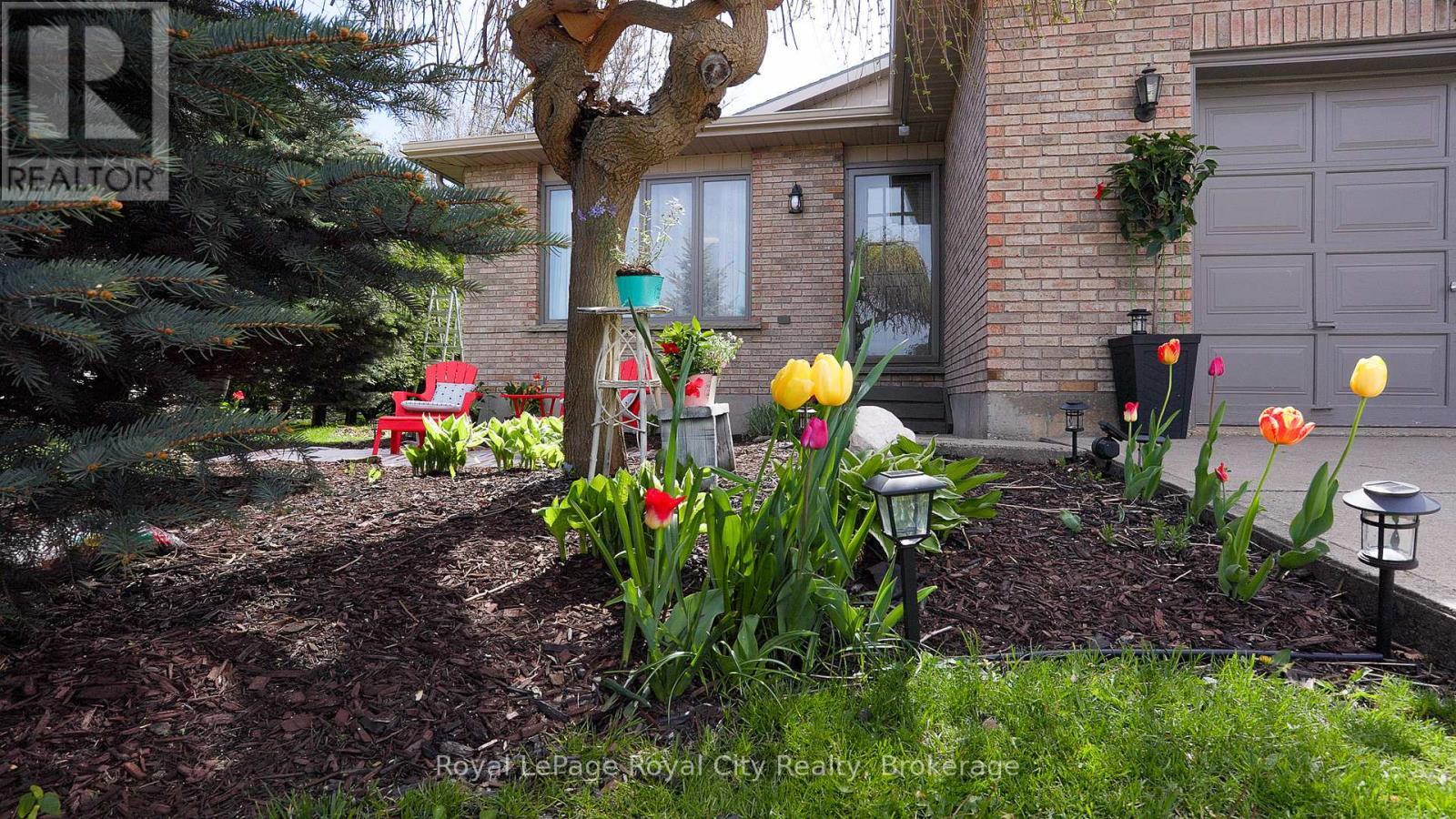 












2661 8TH AVENUE A E

,
Owen Sound,




Ontario
N4K6S5

