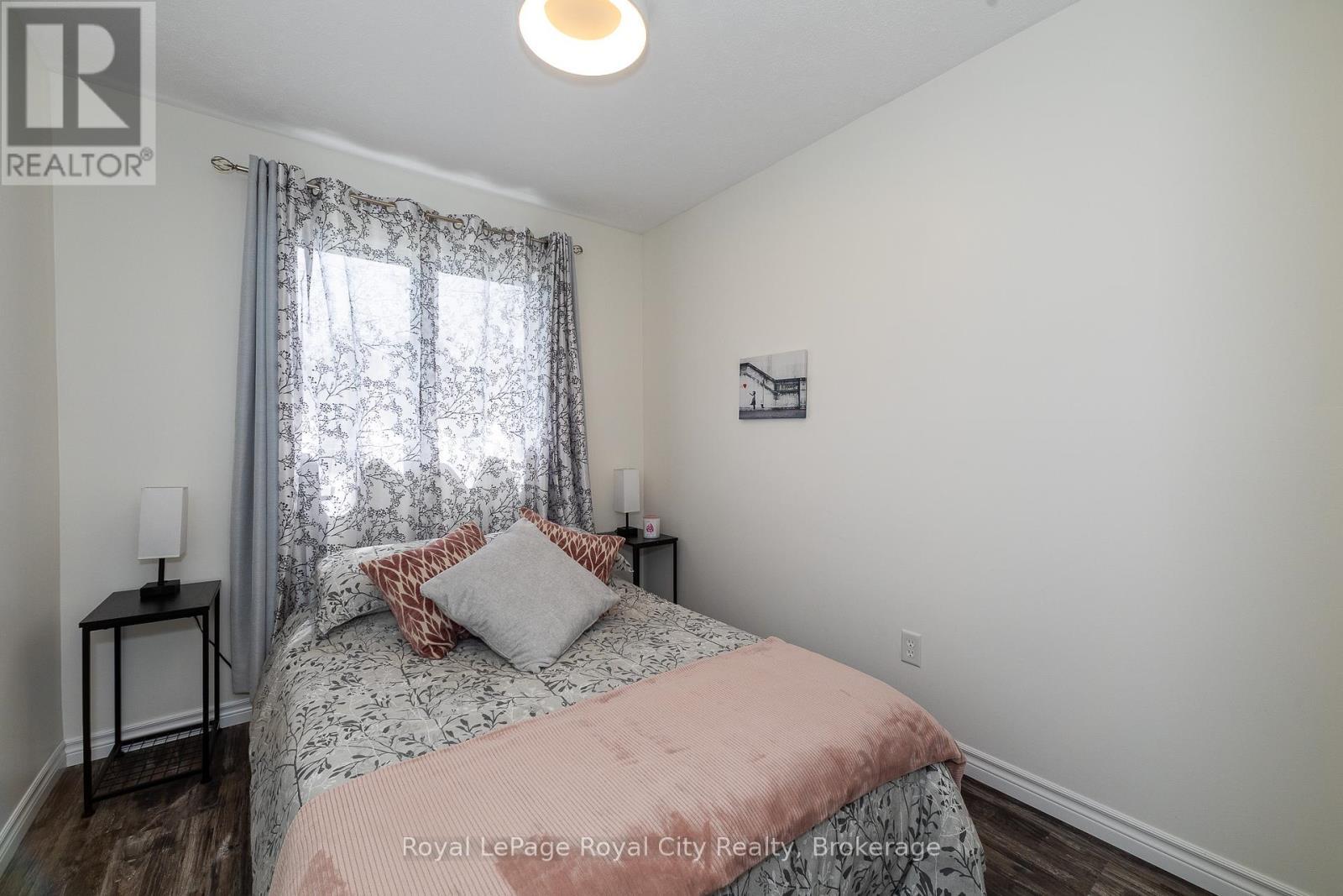












2661 8TH AVENUE A E

,
Owen Sound,




Ontario
N4K6S5

