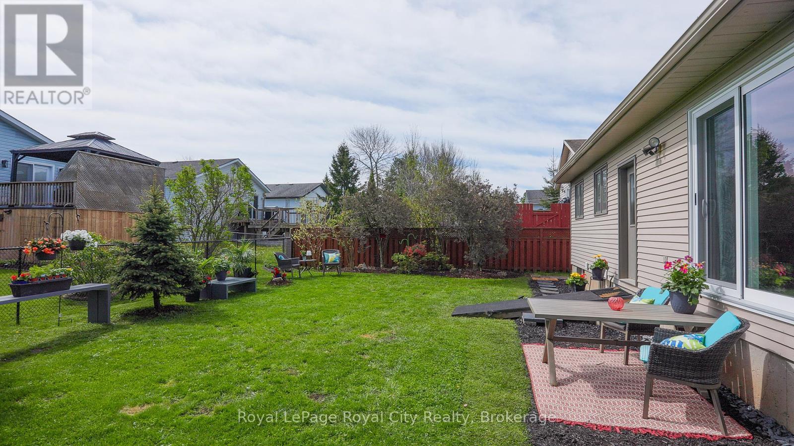 












2661 8TH AVENUE A E

,
Owen Sound,




Ontario
N4K6S5

