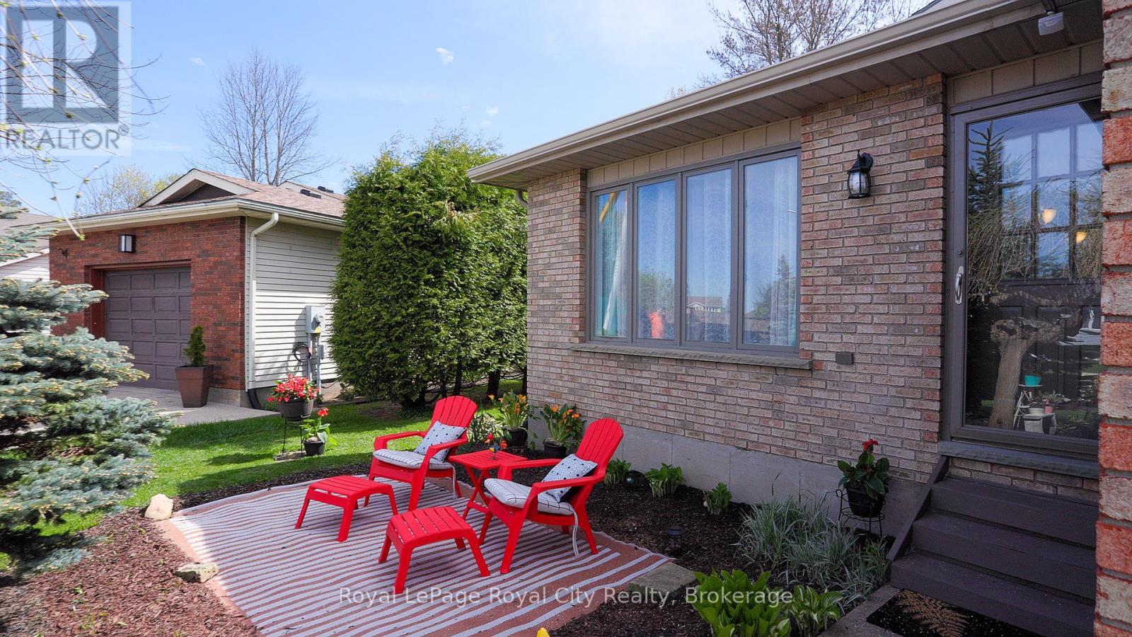 












2661 8TH AVENUE A E

,
Owen Sound,




Ontario
N4K6S5


