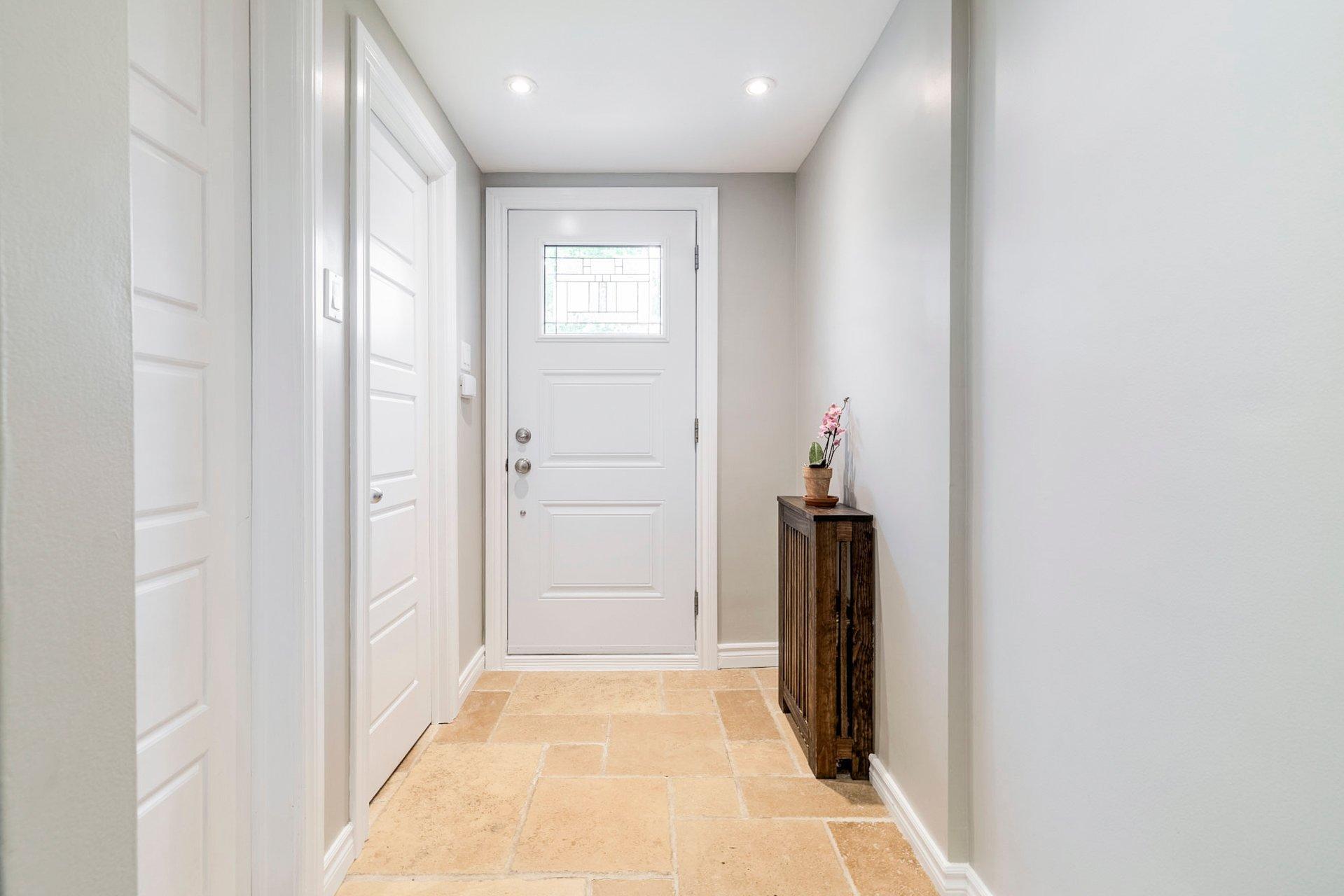 









340


Rue Marlatt

,
Montréal (Saint-Laurent),




QC
H4M2G9

